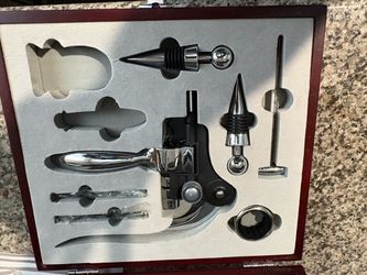 Wine opener