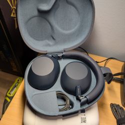 Sony WH-1000XM6 Bluetooth Headphones 