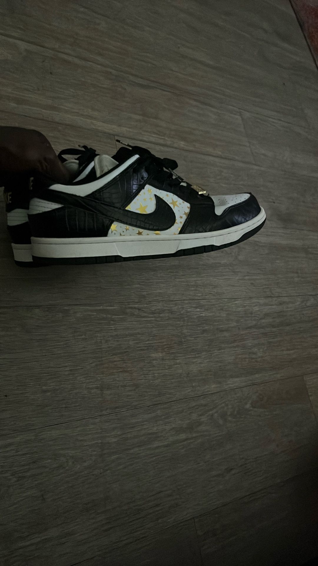 Supreme Dunks