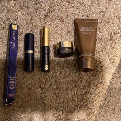 Estée Lauder Make Up 
