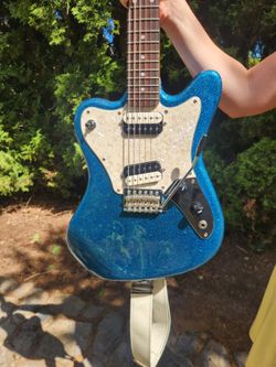 Squire paranormal super sonic electric guitar
