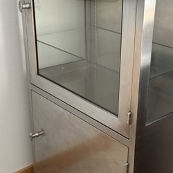 Stainless Steel Cabinet/Shelf With Shelves (Glass & Metal) Locks