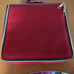 Very Cute Makeup 💄 Carrying Bag Very Cute And Perfect For An Inexpensive Gift 