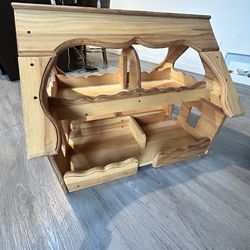 Montessori / Waldorf Wooden Dollhouse
