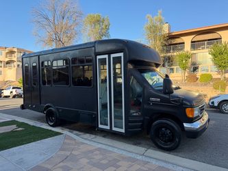 2007 Ford E-450