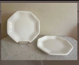 Set of 3 Vintage White Arcoroc Octime Dinner Plates, French Octagon Plates