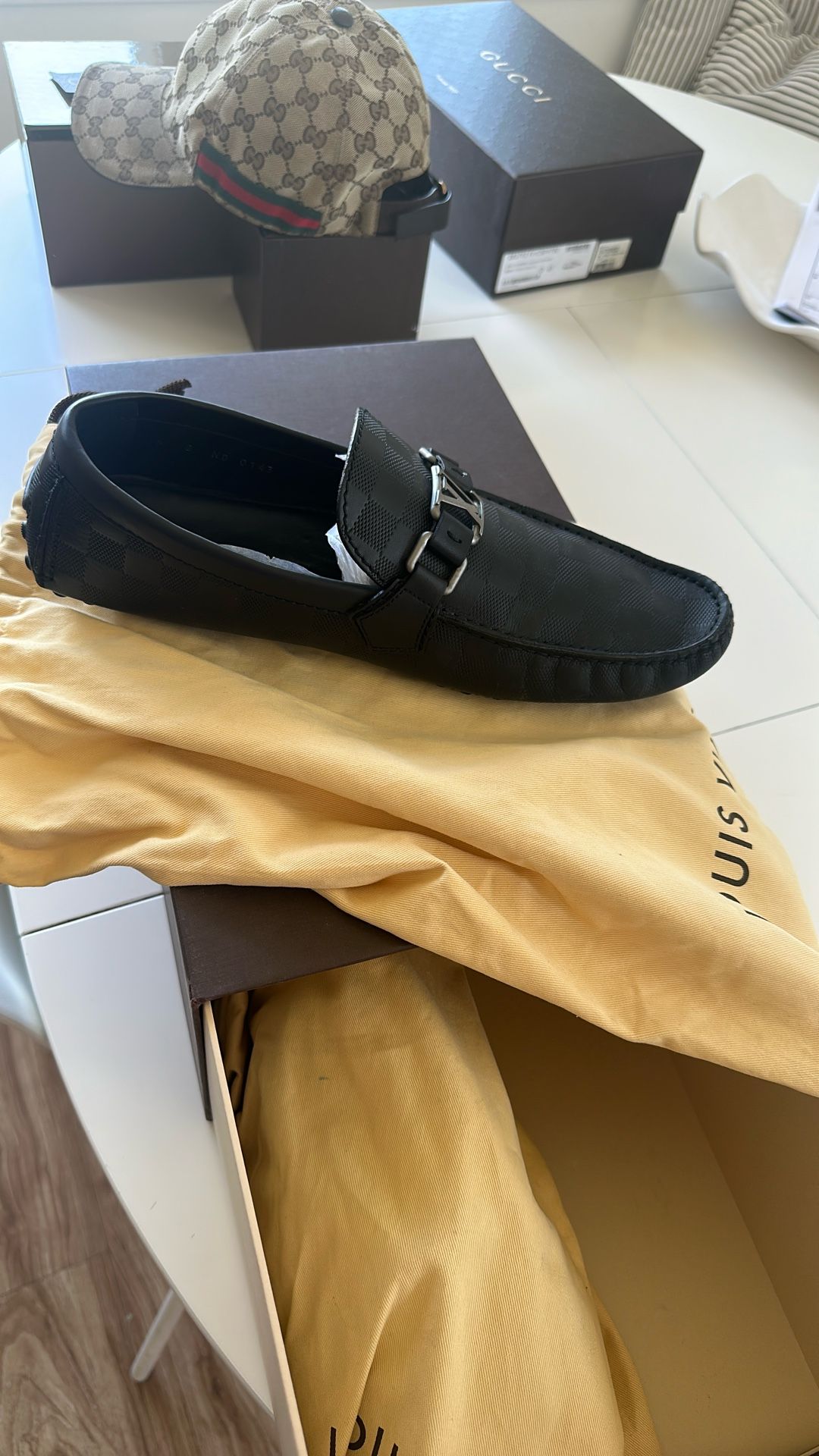 Louis Vuitton Men Shoes
