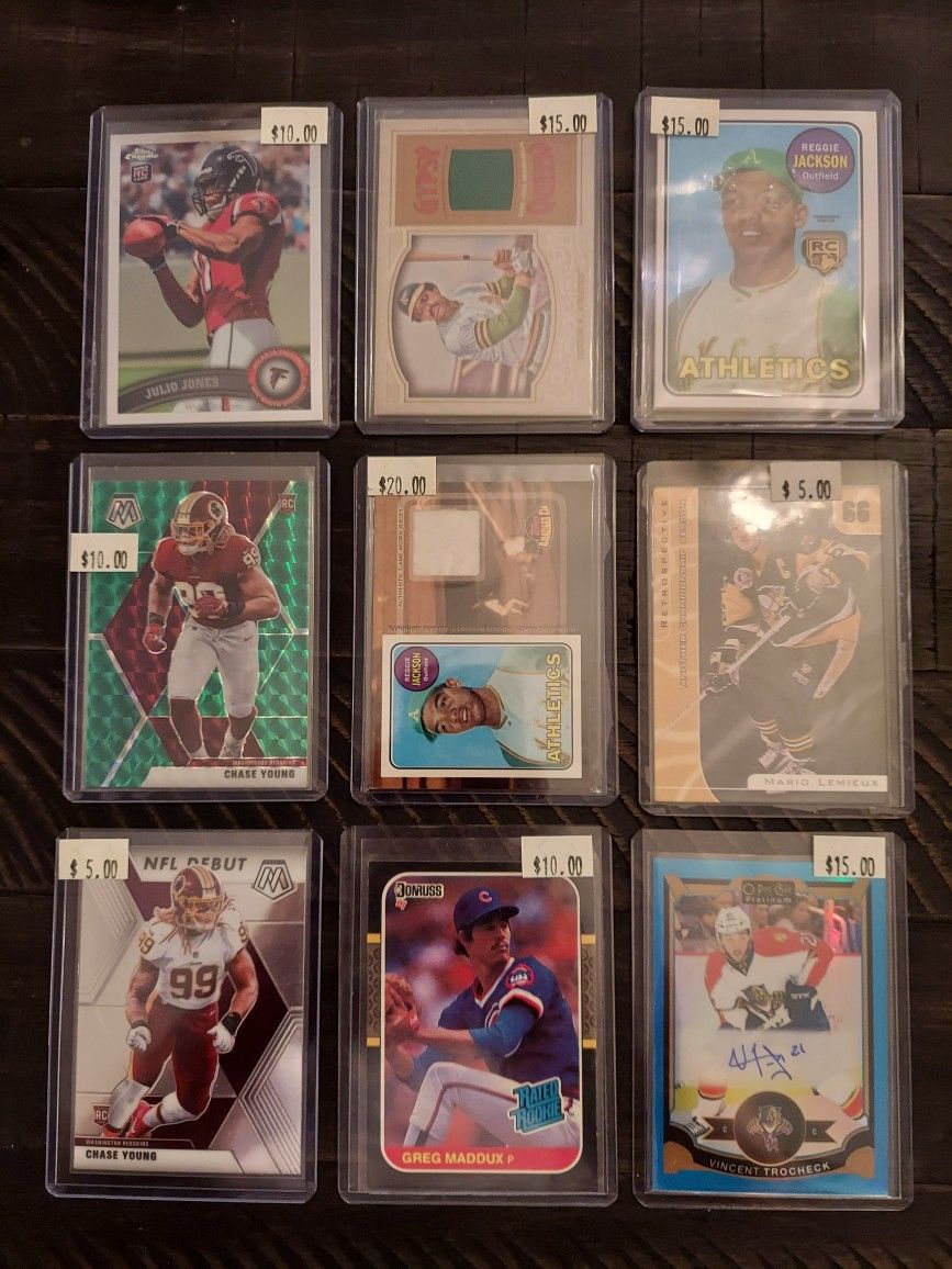 HUGE SPORTS CARDS LOT OVER $1000 BOOK OR EBAY COMP VALUE.