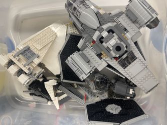 Lego Star Wars Imperial Shuttle and The Razor Crest Large Scale 