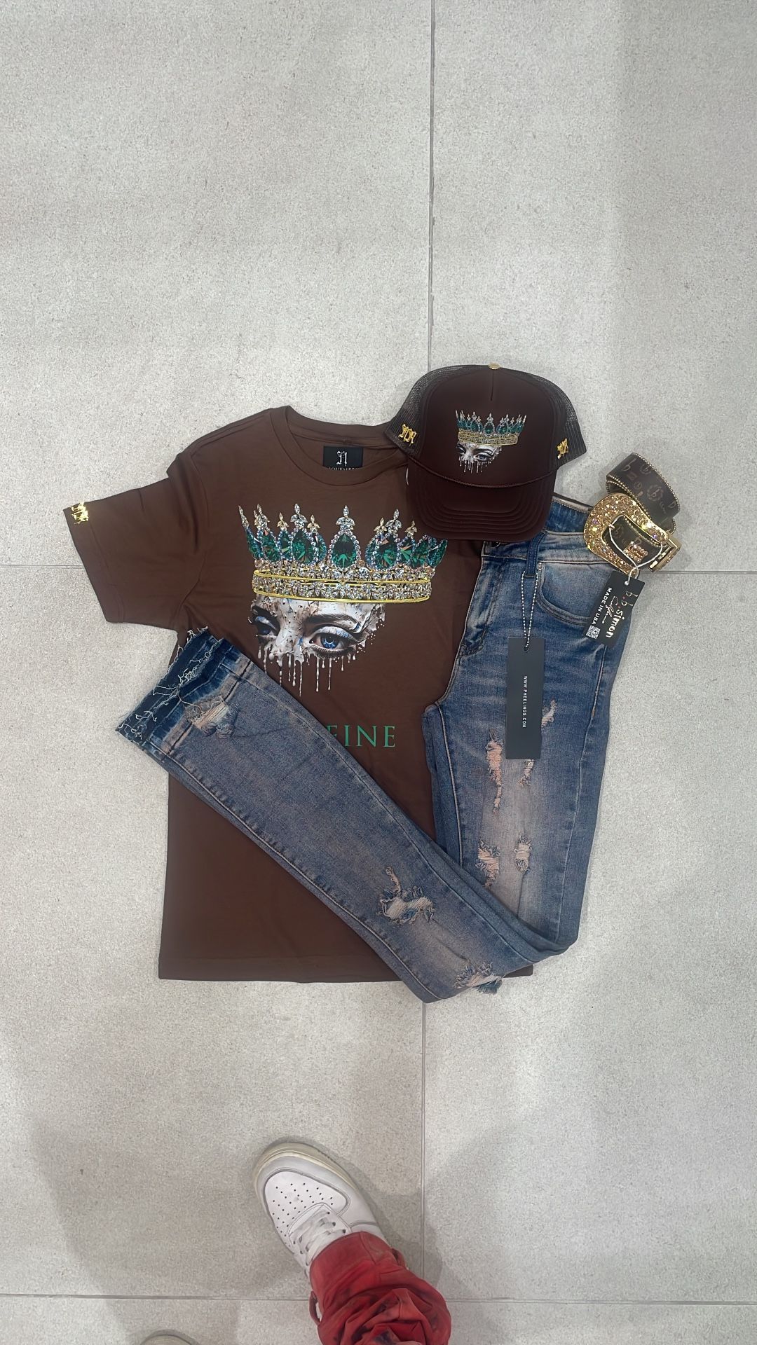 Stack Jeans With Matching T-shirt And T-shirt