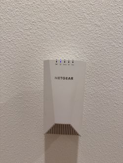 NETGEAR WiFi Mesh Range Extender