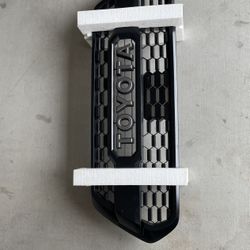 Toyota Tacoma Trd Pro Grill 
