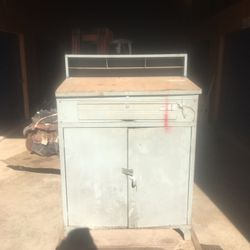 Repair Garage Desk Cabinet