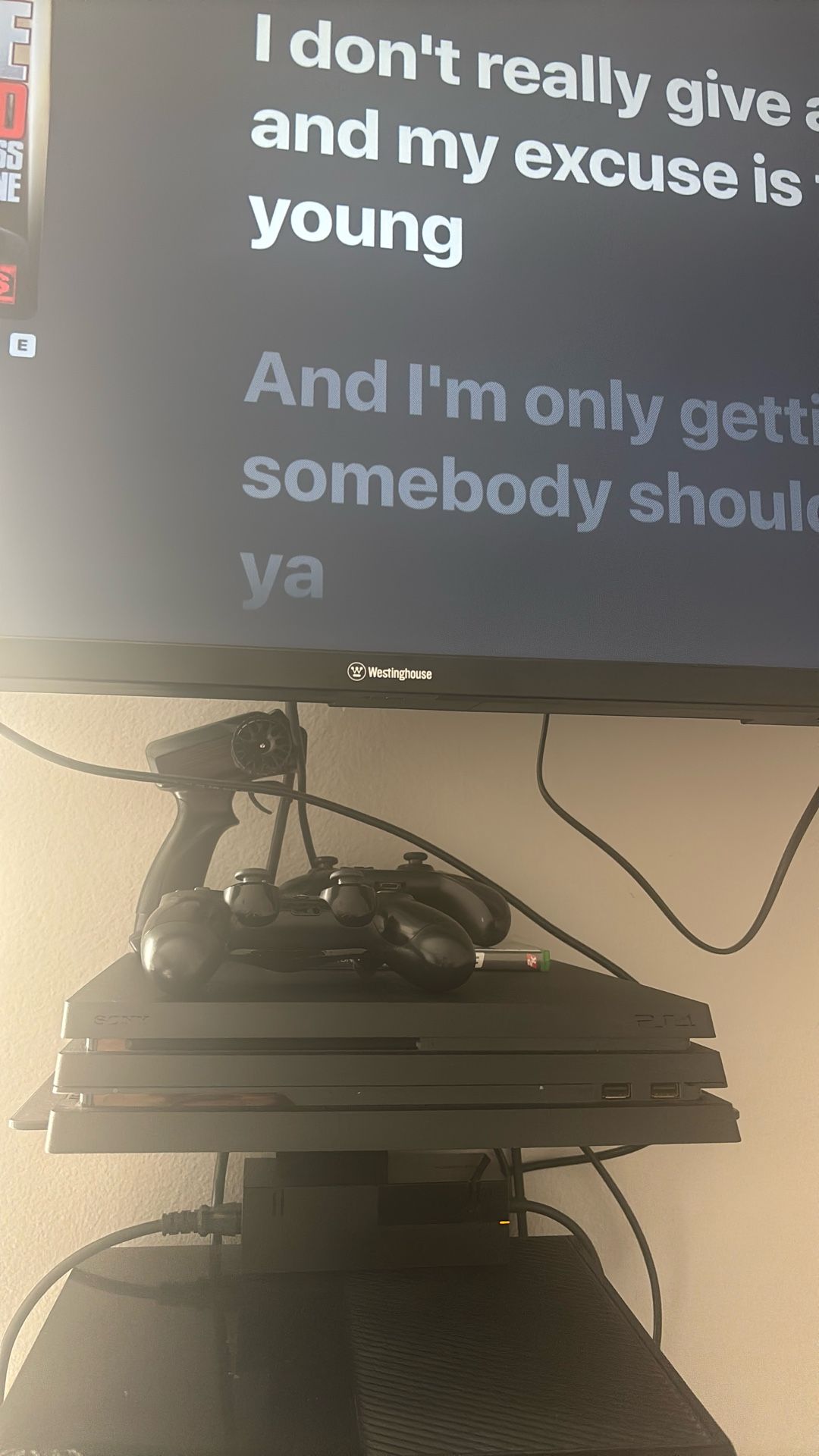 PS4 PRO