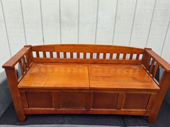 Wood Storage Bench with Lift-Top Seat