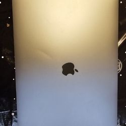 16 inch macbook pro 2019
2.6 ghz.  500gb flash storage
