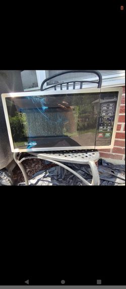 Microwave $28 Microondas - Pay at Pickup Only