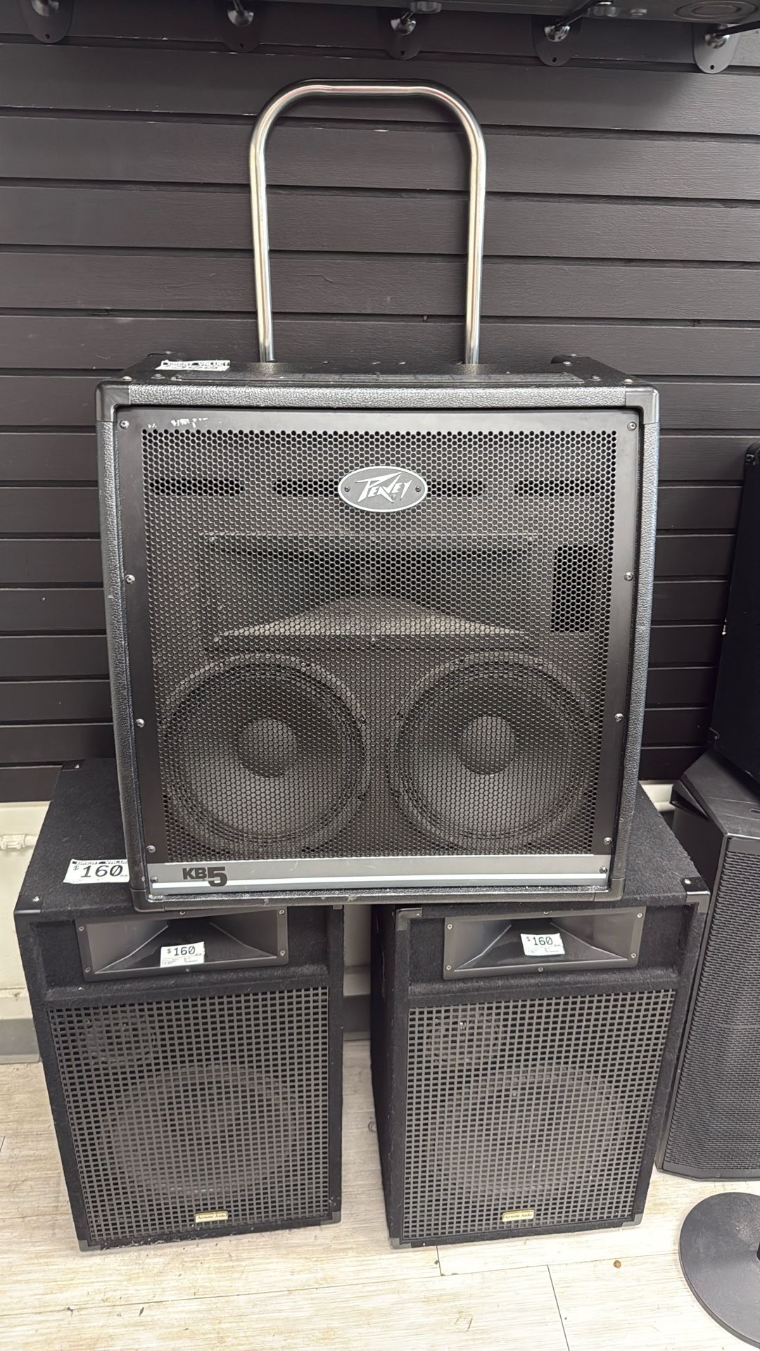 Peavey KB5 Amp W/ Wheels