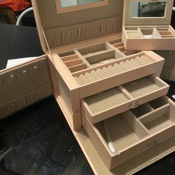 New Pink Jewelry Box