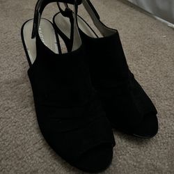 Black Heeled Shoe
