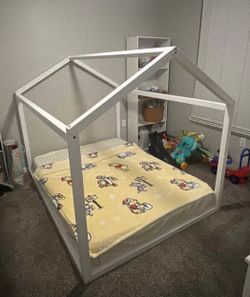 Full size frame and Bed