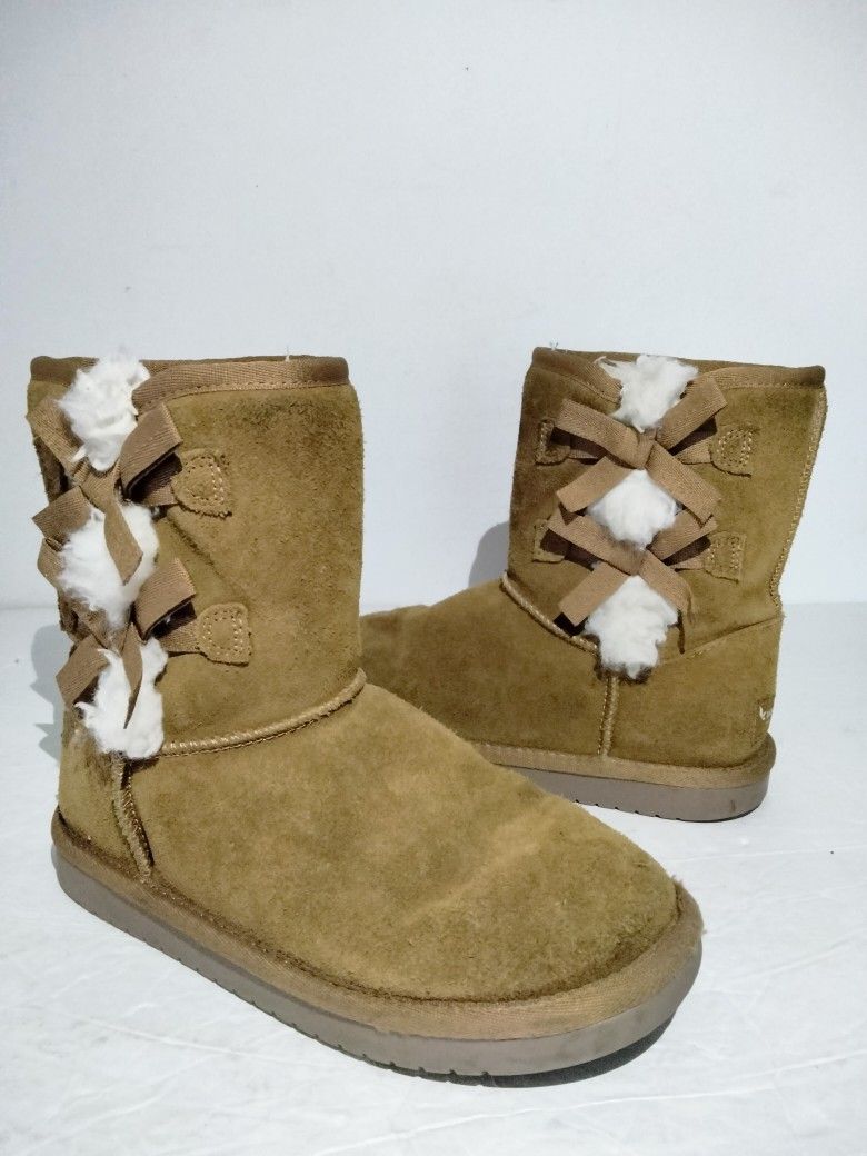Koolaburra by UGG Victoria Short Boots Chestnut Suede Faux Fur Bows Kids Youth Size 2