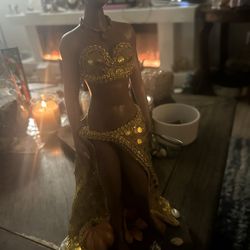 Oshun statue