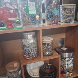 Jewelry Jars, Jewelry, Crystals, Fashion, Clothing 