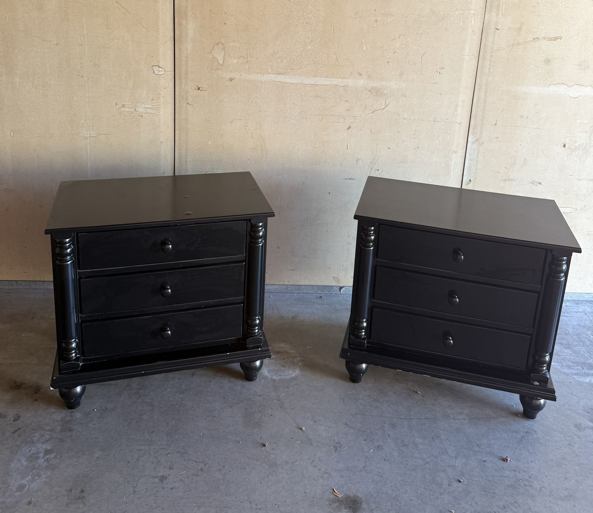 Black Night Stands