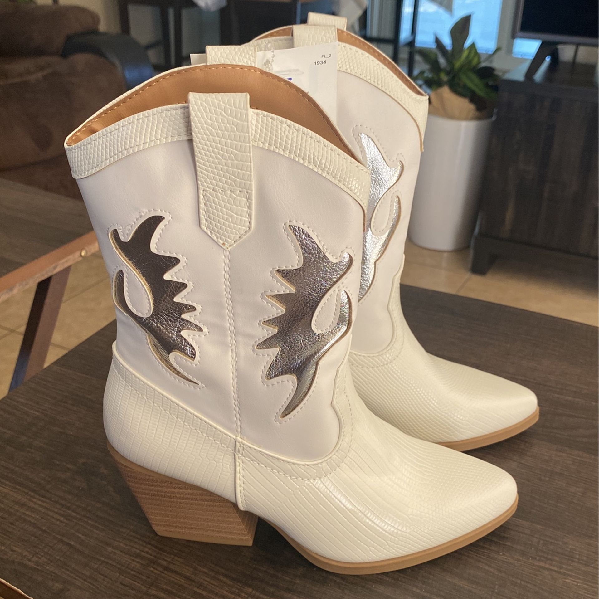 White Cowgirl Boots