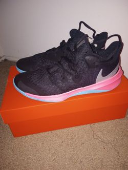 Nike Zoom Hyperspeed