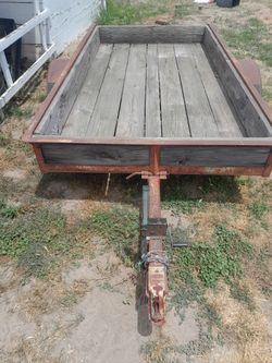 Manual Tilt Trailer