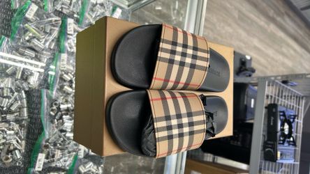 burberry slides