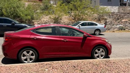 2012 Hyundai Elantra