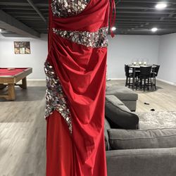 Prom or evening gown