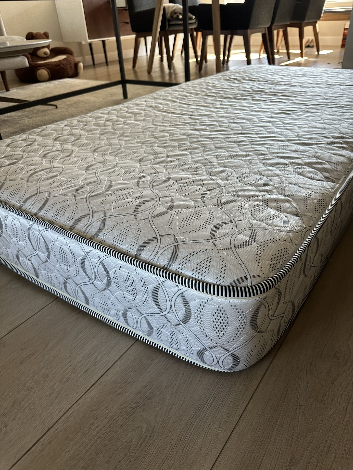 Twin Mattress - Like New Condition