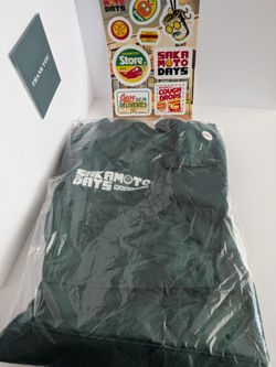 Sacramento D's apron & tote bag