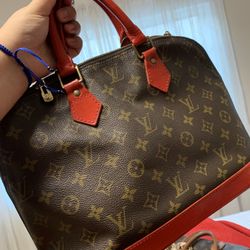 Louis Vuitton Purse 
