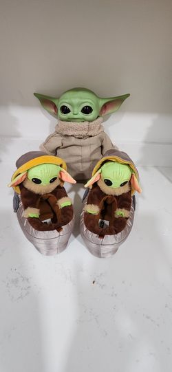 Yoda "Doll"  And Size 12/13 Child Sleepers (4y/o)