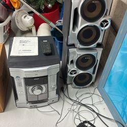 Sony Cassette And Cd Player Boom Box 