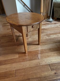 Oval Oak Wood End Table with Drawer