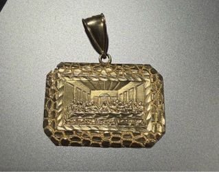 Last supper pendant