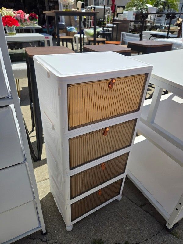 23QT 4 Tier Storage Bins