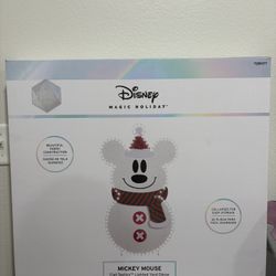 Disney Magic Holiday Mickey Mouse Flat-tastic Lighted Yard Decor 3.7 Ft