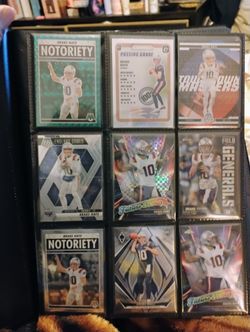 9 CARD LOT OF DRAKE MAYE ROOKIE TRADING CARDS 