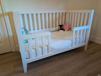 Pottery Barn crib and mattress