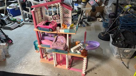 Doll House