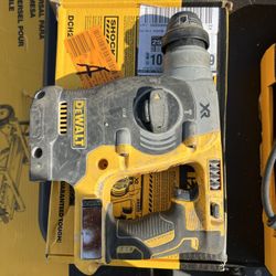 20V MAX XR Cordless Brushless 1 in. SDS Plus L-Shape Rotary Hammer (Tool Only)