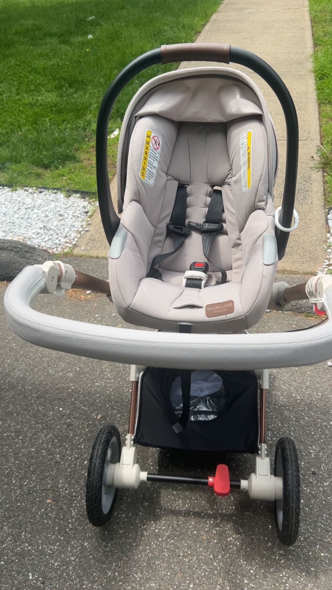 Hot Mom 360 Stroller