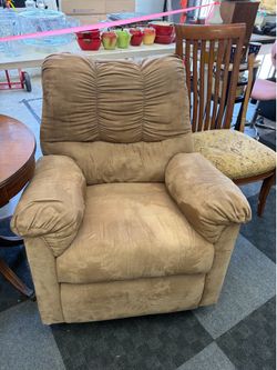 Reclining comfy chair